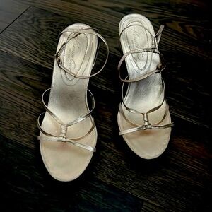 Kenneth Cole gold sandal heels